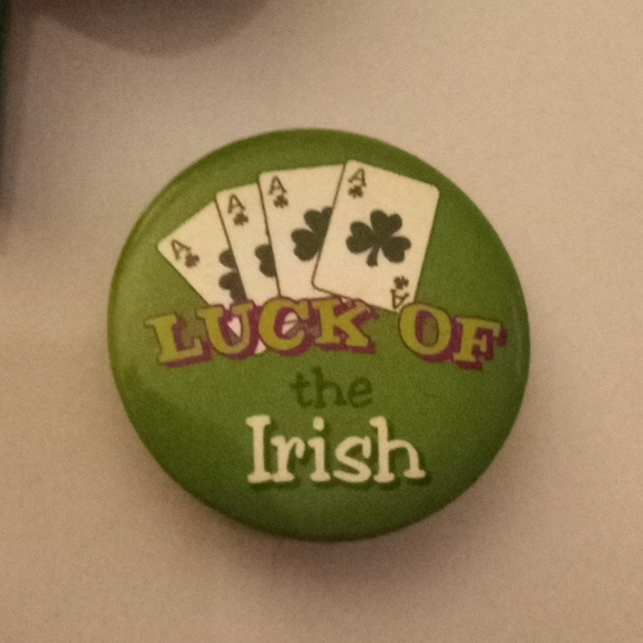 Irish St Patrick's Day Green Pin Brooch Bundle - Picture 4 of 7